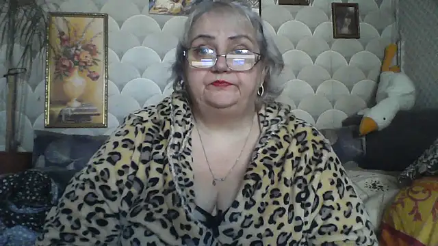 MarinaFarina53 online show from 07/22/26, 05:21