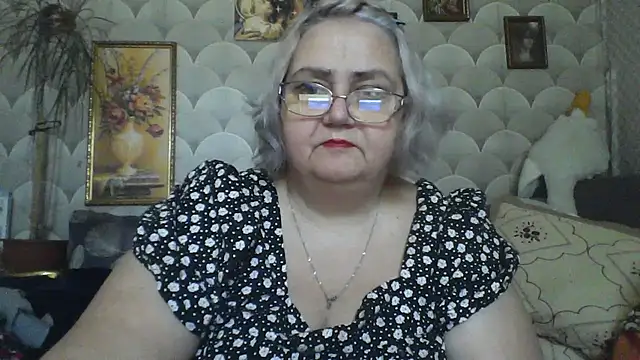 MarinaFarina53 online show from 07/25/26, 06:44