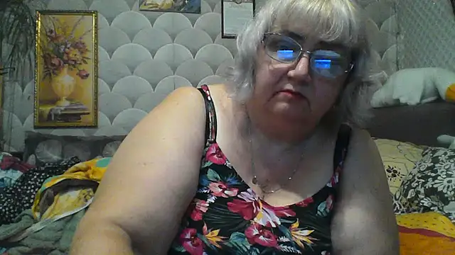 MarinaFarina53 online show from 07/26/26, 05:09