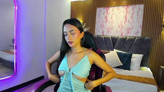 Aisha Vex online show from 06/22/26, 12:24