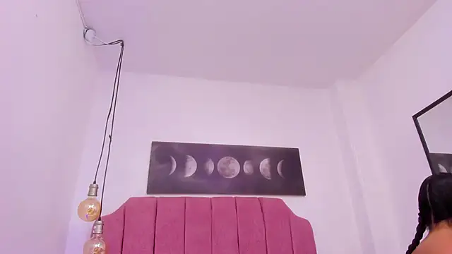 SofiaMartiinez online show from 05/21/26, 12:01