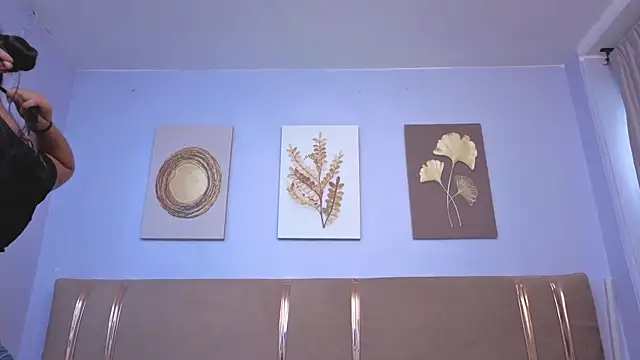SofiaMartiinez online show from 05/25/26, 12:33