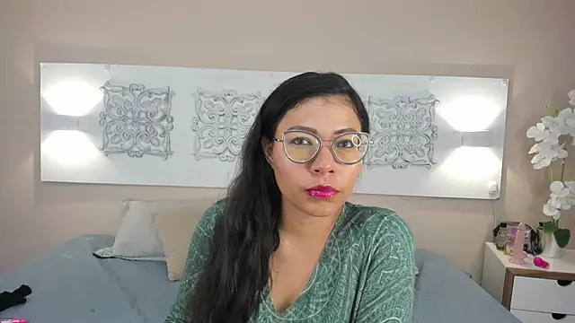 anastasiagreymist  online show from 05/25/26, 03:45