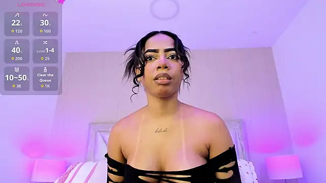 TyraKayne online show from 07/07/26, 03:20