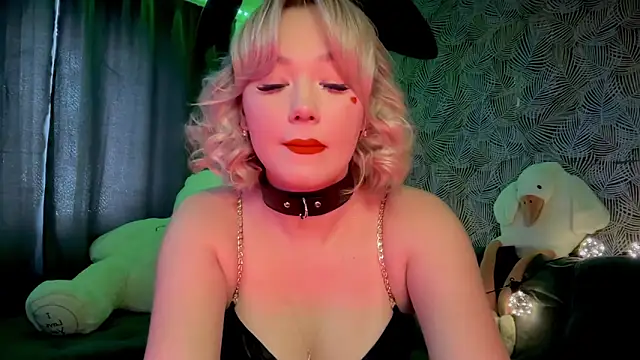 AvroraSolace online show from 05/25/26, 01:17