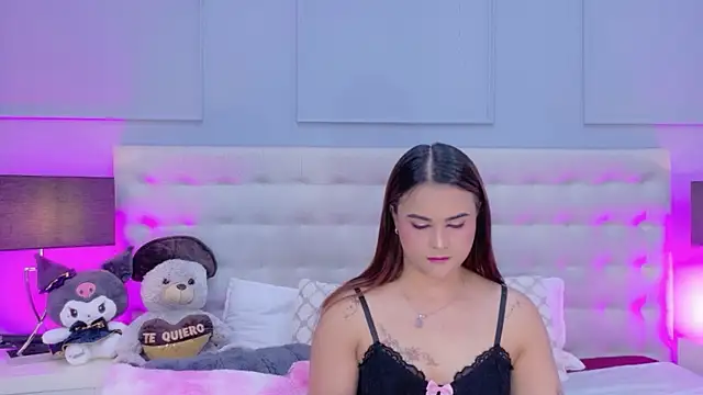 DulceeGarcia online show from 06/25/26, 03:50