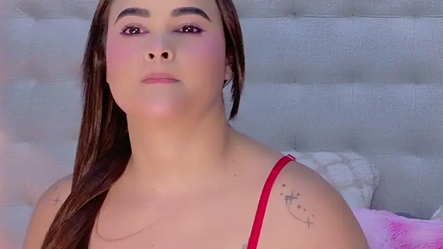 DulceeGarcia online show from 07/07/26, 06:47