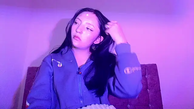 Snapshot of dulcegreyx chatting on 05/14/26, 05:20 dulcegreyx online show from 05/14/26, 05:20