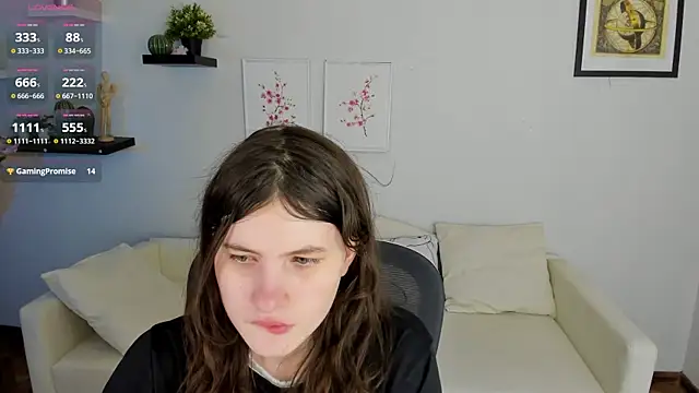 Gigi myav online show from 05/29/26, 03:21