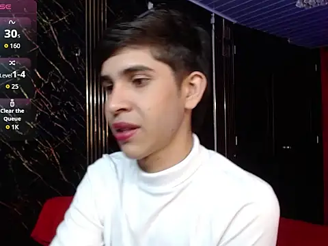 joshua saenz  online show from 05/27/26, 02:19