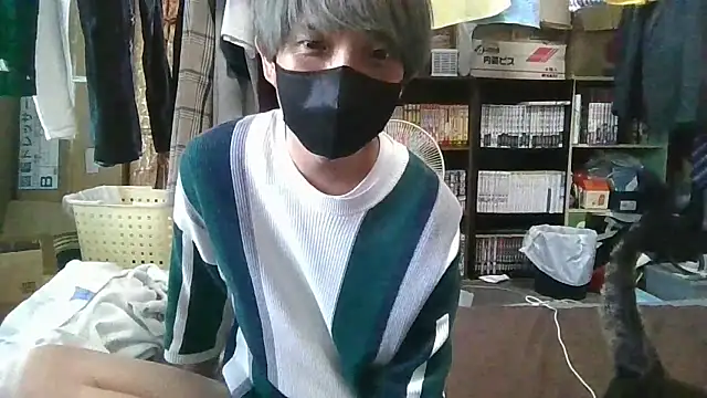 Snapshot of kazupan22 chatting on 05/25/26, 07:47 kazupan22 online show from 05/25/26, 07:47