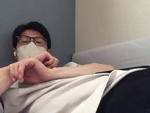 Snapshot of h_japmen chatting on 06/01/26, 05:42 h japmen online show from 06/01/26, 05:42