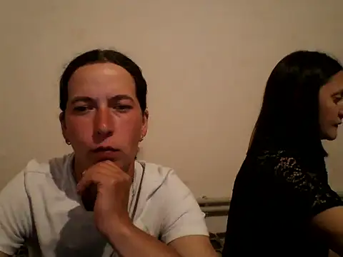Snapshot of DanicaFey chatting on 05/16/26, 07:12 DanicaFey online show from 05/16/26, 07:12