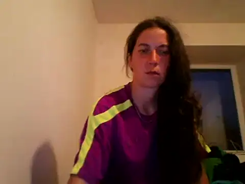 Snapshot of DanicaFey chatting on 05/27/26, 06:16 DanicaFey online show from 05/27/26, 06:16