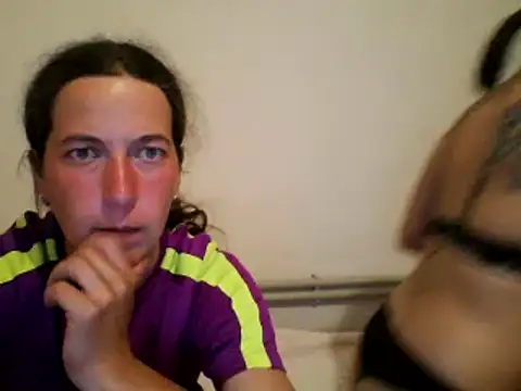 Snapshot of DanicaFey chatting on 05/29/26, 06:17 DanicaFey online show from 05/29/26, 06:17