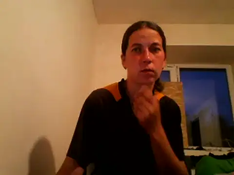Snapshot of DanicaFey chatting on 06/06/26, 06:23 DanicaFey online show from 06/06/26, 06:23