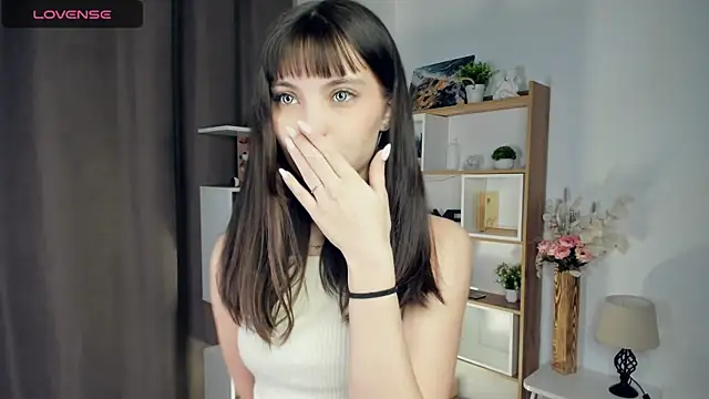 LupitaSolt online show from 05/28/26, 08:11