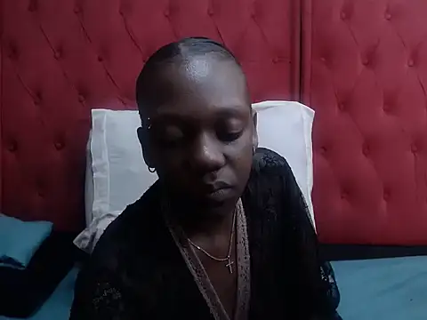 INNOCENTSLUT25 online show from 05/27/26, 06:27