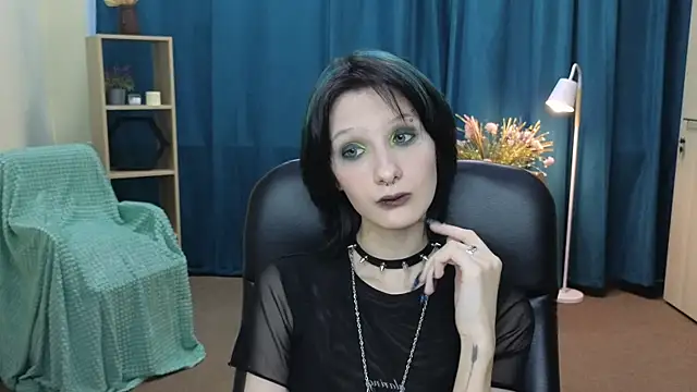Snapshot of PearleneBolfa chatting on 05/11/26, 11:49 PearleneBolfa online show from 05/11/26, 11:49