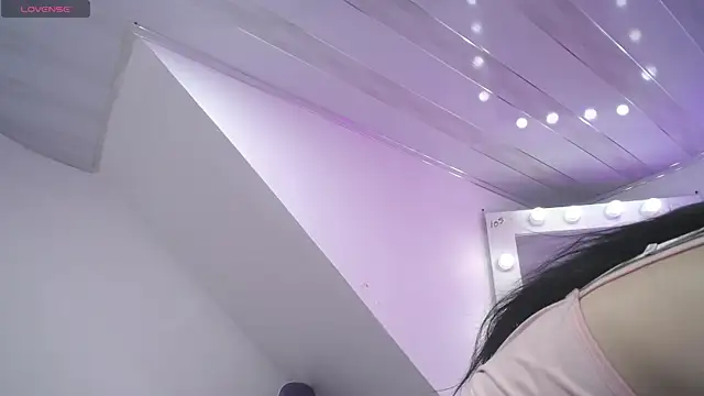 mia gyutarouwu online show from 07/06/26, 12:13