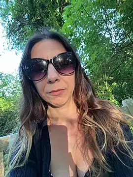 GirlNextDoorBianca online show from 06/19/26, 06:56