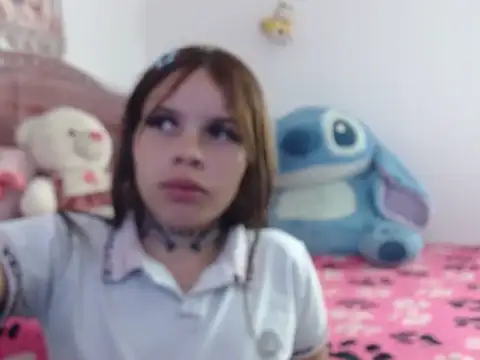 Snapshot of Candykane29 chatting on 05/18/26, 02:40 Candykane29 online show from 05/18/26, 02:40