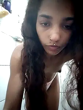 Snapshot of morenaindia26 chatting on 05/28/26, 12:19 morenaindia26 online show from 05/28/26, 12:19