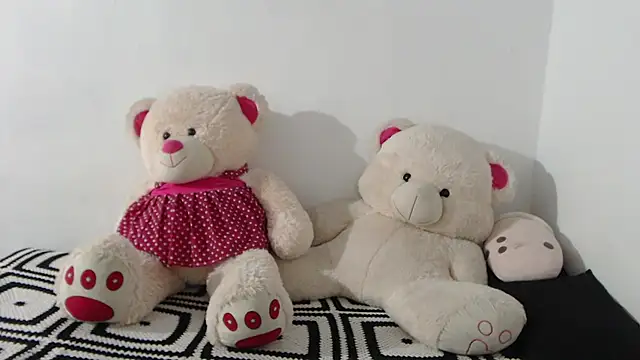 Natalia Dahlia online show from 06/28/26, 09:10
