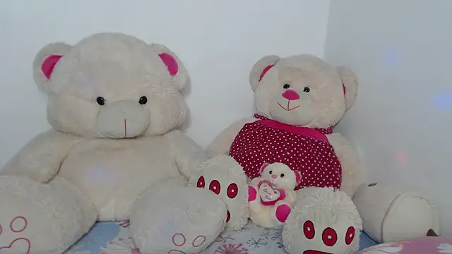 Natalia Dahlia online show from 07/14/26, 12:13