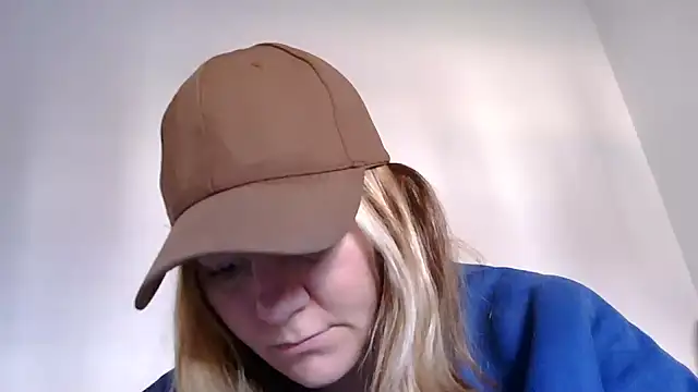 AllisonLove2 online show from 08/01/26, 08:08
