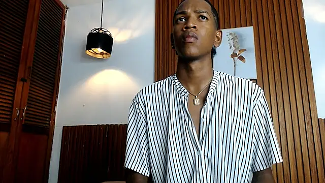 Snapshot of Afrowayuu chatting on 06/01/26, 05:25 Afrowayuu online show from 06/01/26, 05:25