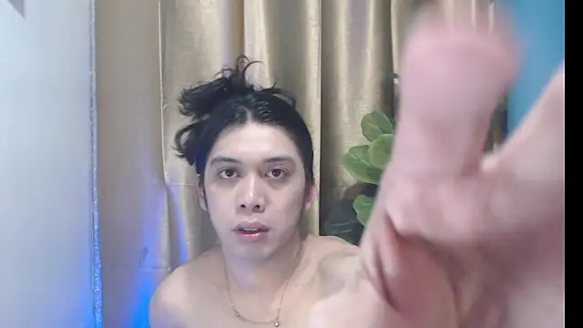 RoseAmarie online show from 07/25/26, 11:41