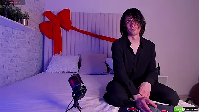 CalvinChapman online show from 07/05/26, 03:13