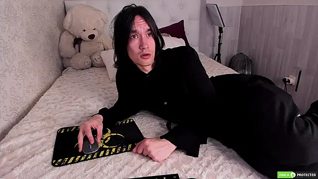 CalvinChapman online show from 07/21/26, 02:58