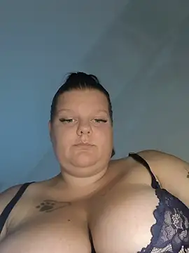 BadMommyyyyy online show from 08/02/26, 11:41