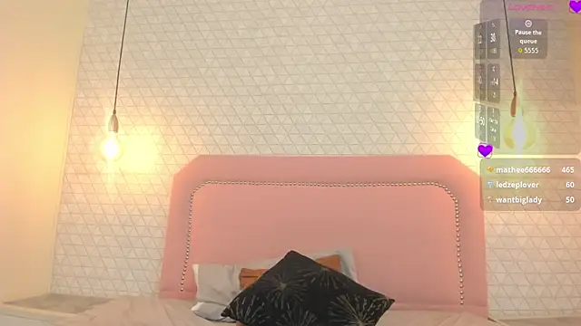 MEREDITHBENSON online show from 07/03/26, 12:39