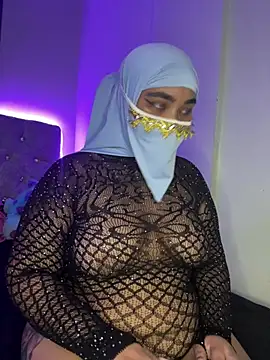 leixy amiri online show from 06/12/26, 04:17