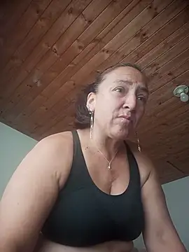 dangerous milf online show from 06/27/26, 02:55