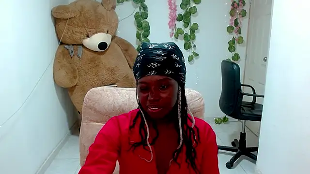 Snapshot of luna_bella160920 chatting on 05/26/26, 02:02 luna bella160920 online show from 05/26/26, 02:02