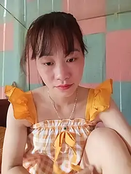 Snapshot of Logii_x chatting on 06/02/26, 12:56 Logii x online show from 06/02/26, 12:56