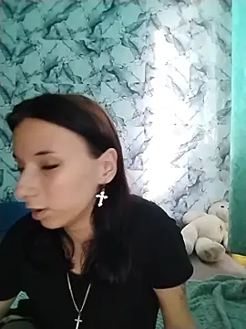 Snapshot of -VictoriaJohnson- chatting on 06/14/26, 11:12 -VictoriaJohnson- online show from 06/14/26, 11:12