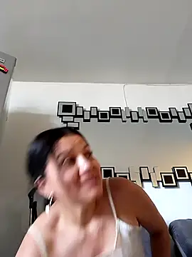 Casandra inthemorning online show from 06/12/26, 12:37