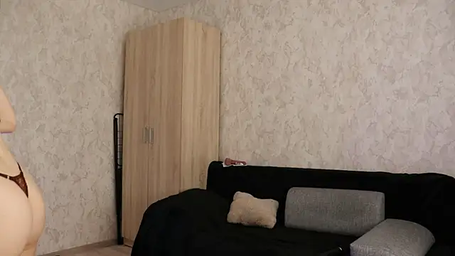 moanelysa online show from 07/13/26, 08:17