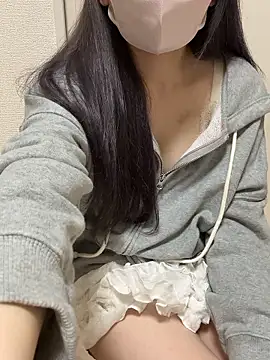 luna sleepy online show from 06/07/26, 01:48