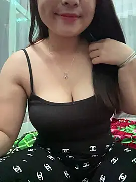 Ni-niii online show from 06/28/26, 05:46