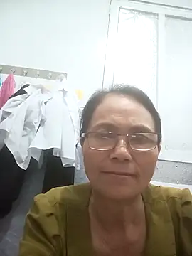 Vieekee online show from 05/11/26, 02:45