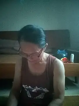 Vieekee online show from 06/13/26, 10:57
