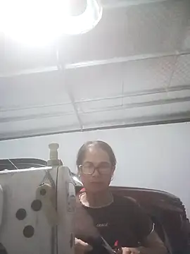 Vieekee online show from 07/28/26, 12:48