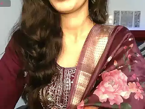 Snapshot of Moksha_ chatting on 05/29/26, 02:20 Moksha online show from 05/29/26, 02:20