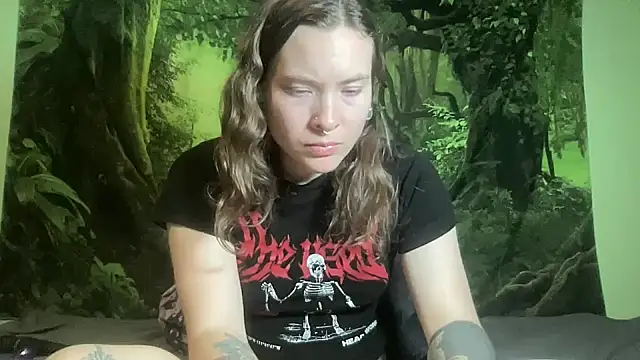 mo0ngoddess online show from 05/02/26, 07:24